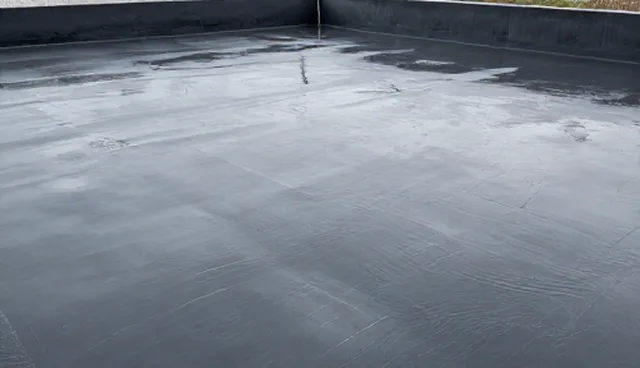系统稳定性对生产加工场景的现实影响与优化路径